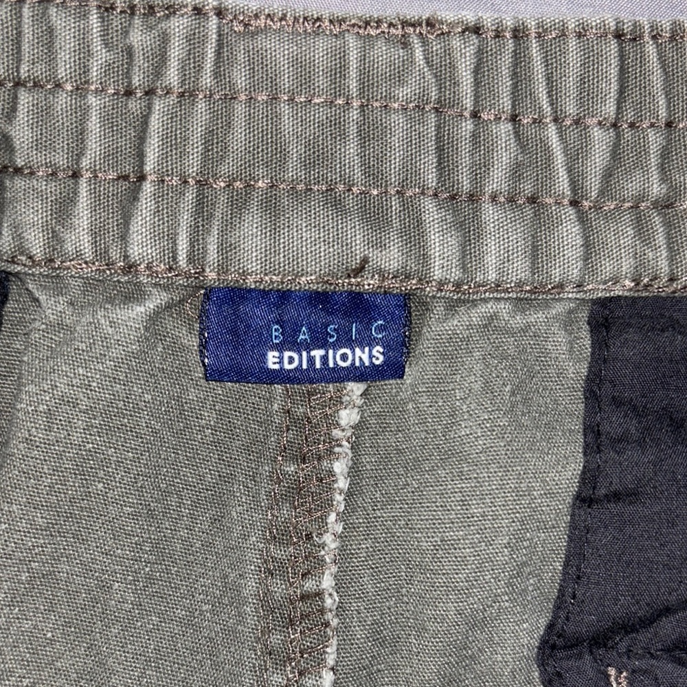 Basic Editions Gray Cargo Shorts With Elastic Wai… - image 3